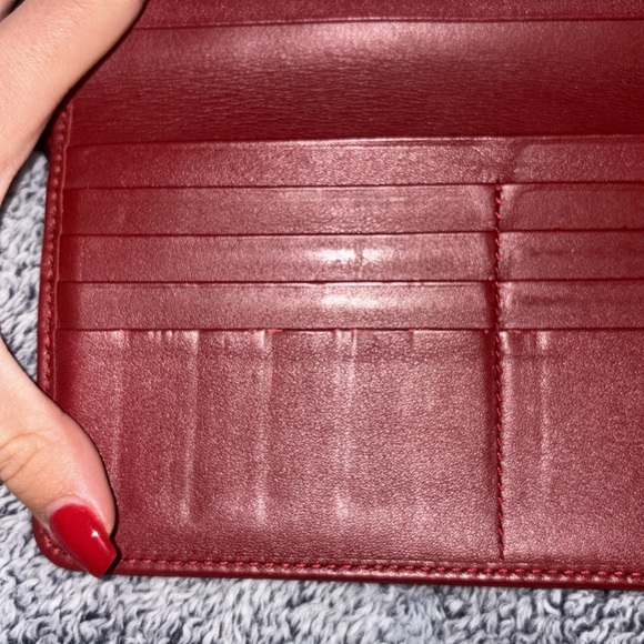 Gucci Microguccisima Red Leather Wallet - Picture 5 of 11